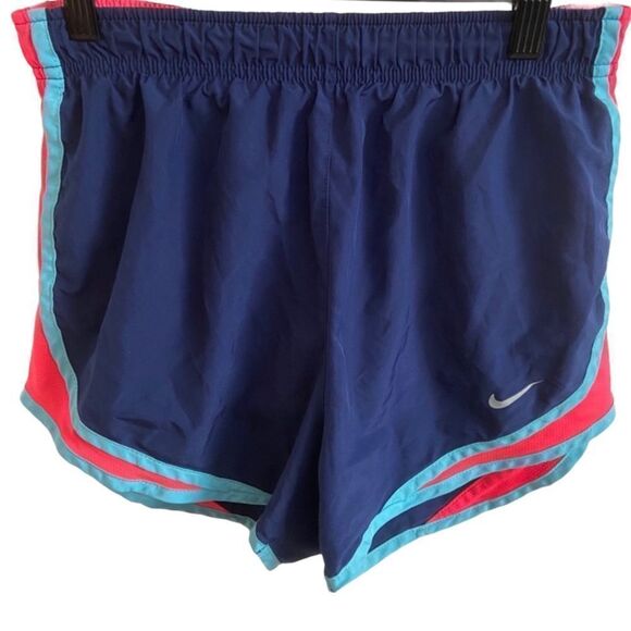 Nike dri fit color blocked athletic shorts - Picture 1 of 9